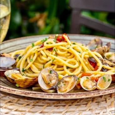 Spaghettoni con vongole